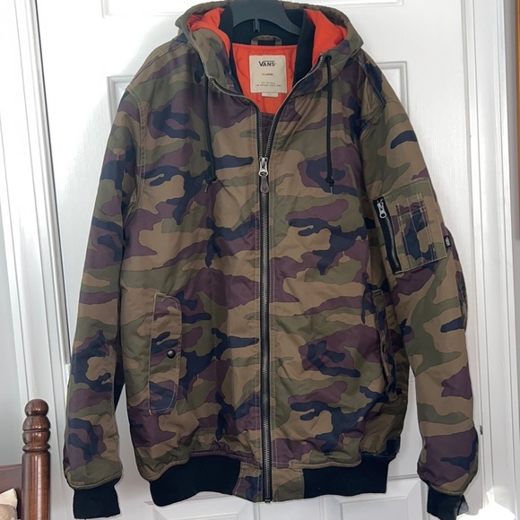 Vans Other - Vans puffer coat